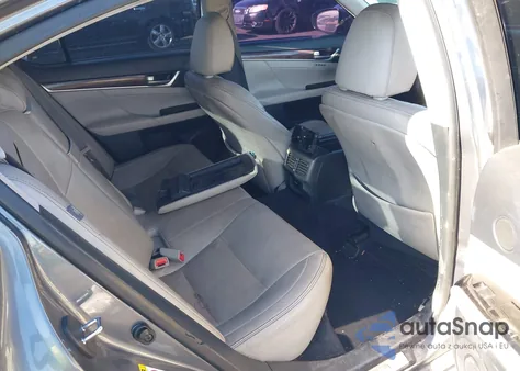 2013 Lexus Gs 350 z USA, uszkodzony, nr VIN JTHBE1BL2D5003822